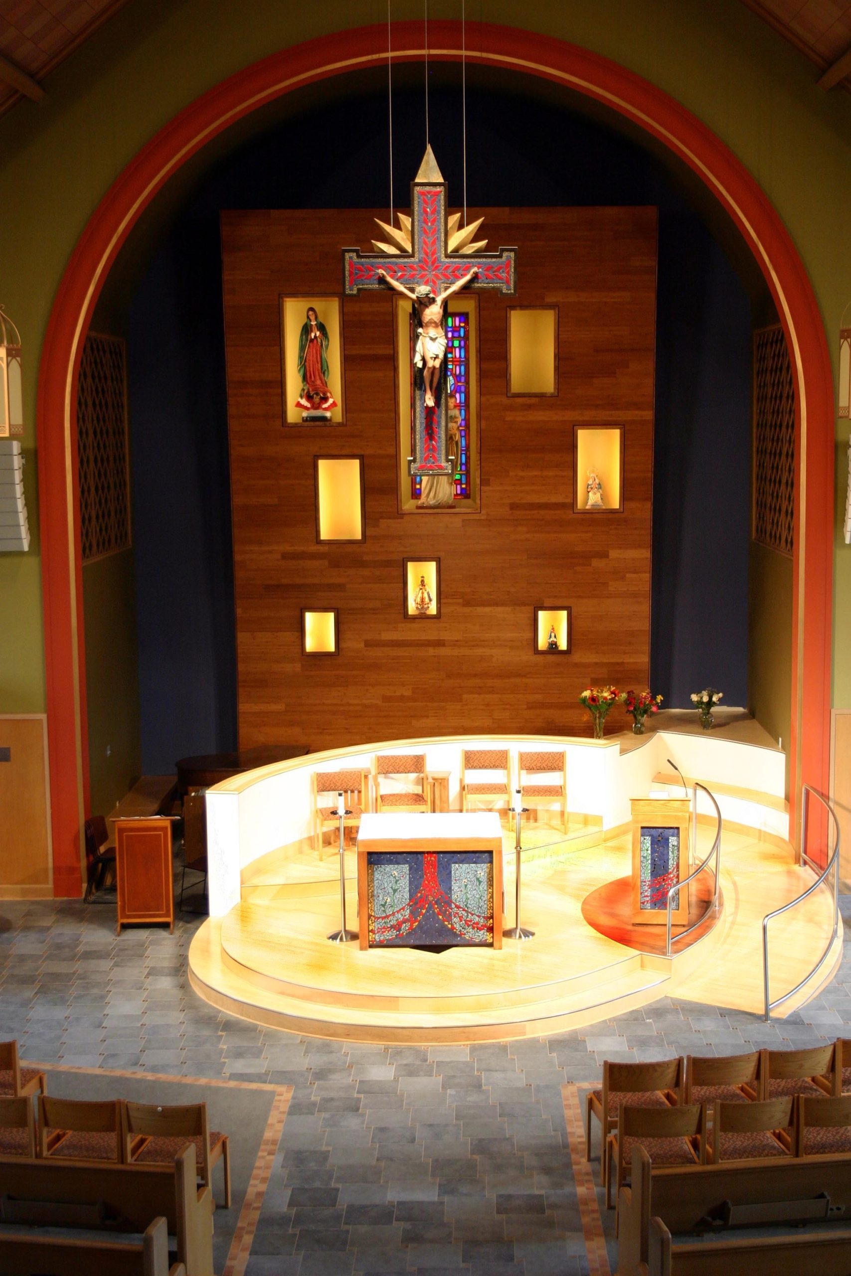 photo of altar platform
